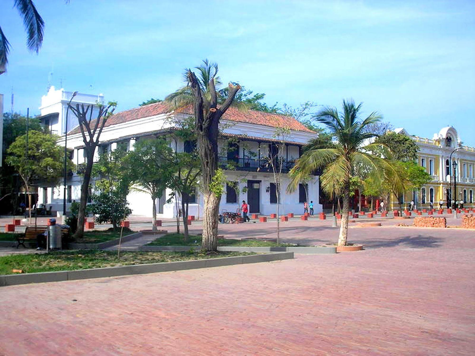 Hotel Casa Vieja Santa Marta  Exterior photo